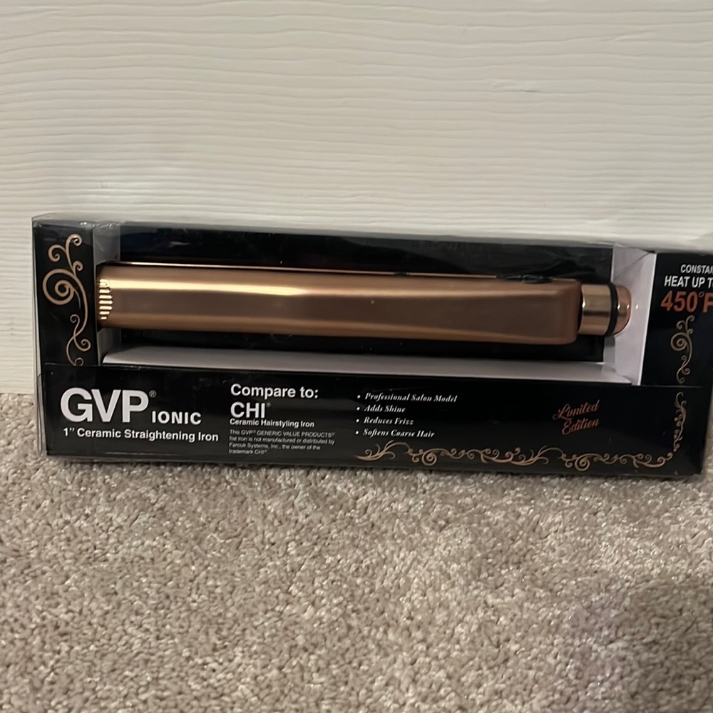 1” Ceramic Straightening Iron new in the box and retails online for $54.99.